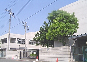 荏子田小学校